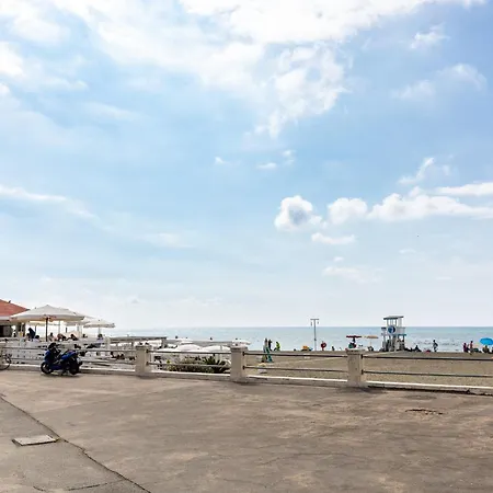 La Casa Di Maya Apartamento Lido di Ostia